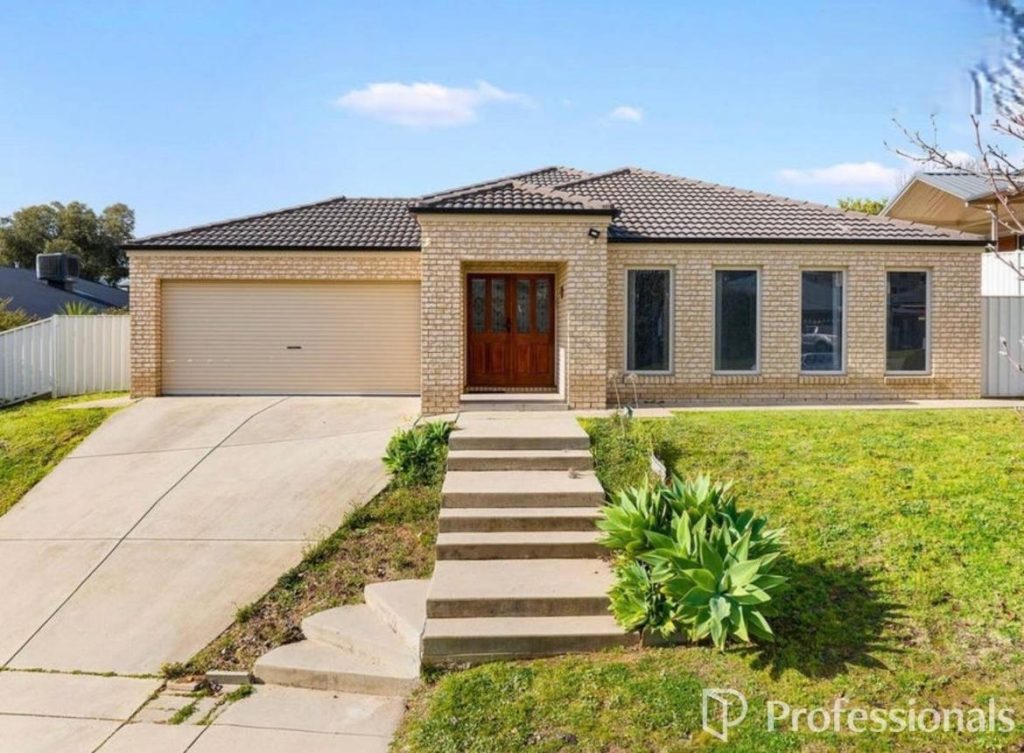 Interstate investor purchase in Wagga